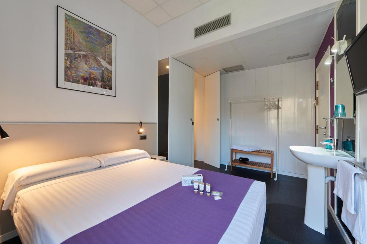 ברצלונה Hostal Mayerling Centro מראה חיצוני תמונה