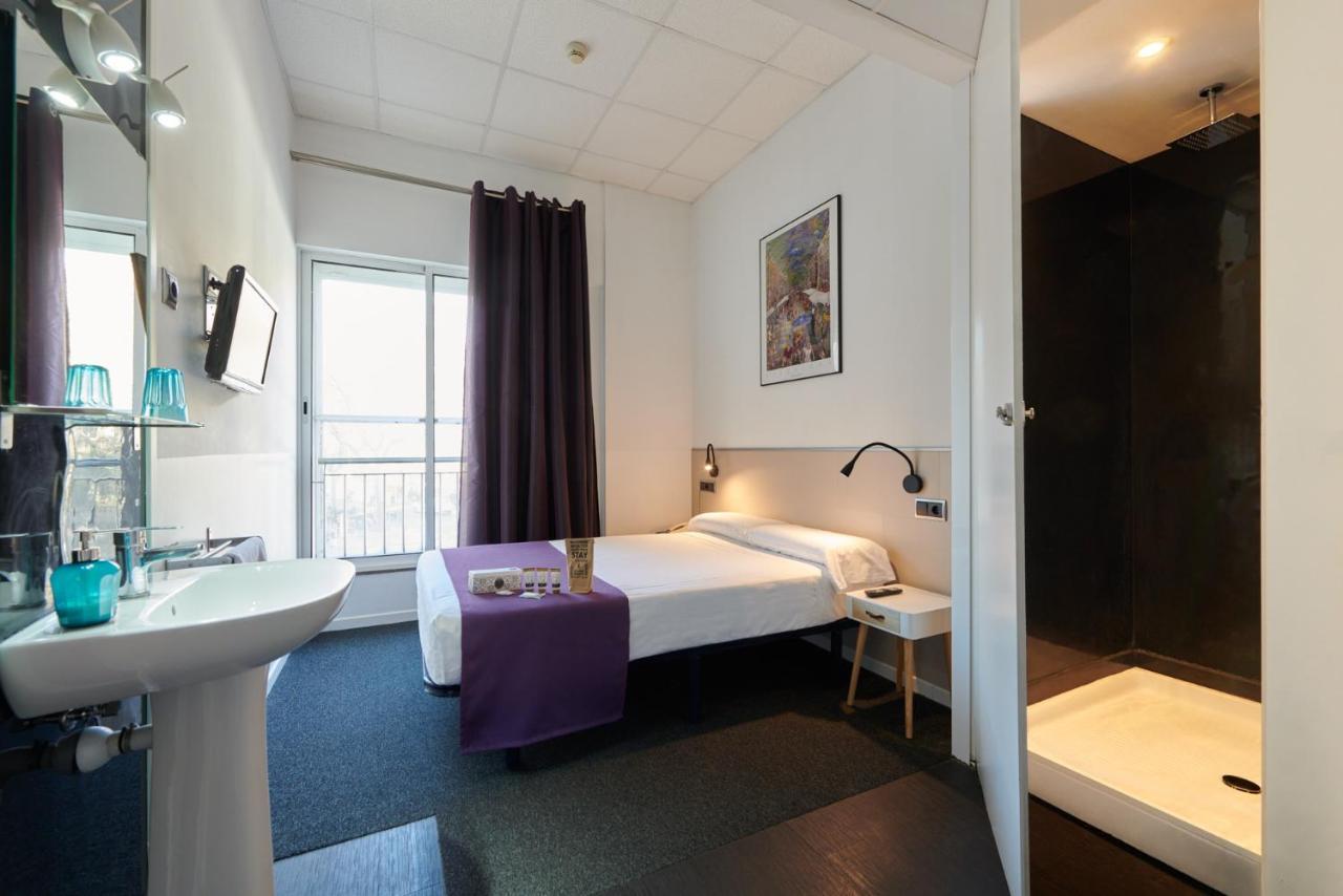 ברצלונה Hostal Mayerling Centro מראה חיצוני תמונה